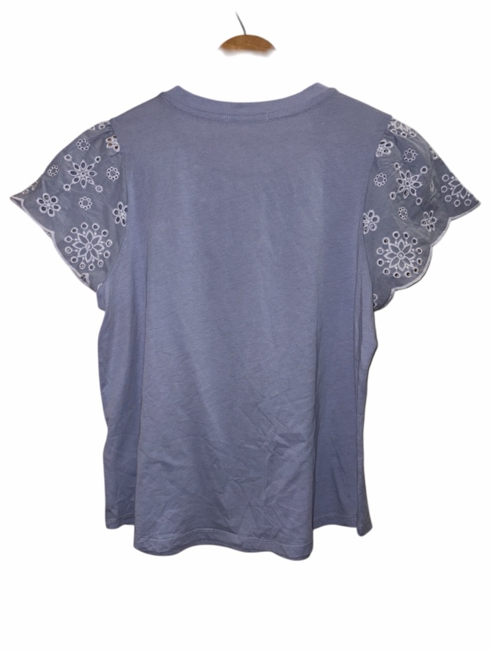 C&C California Embroidered Eyelet Sleeve Tee L Light Blue - Picture 4 of 7